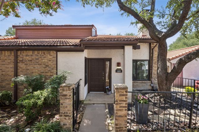 18040 Midway Road 229, Dallas, TX 75287