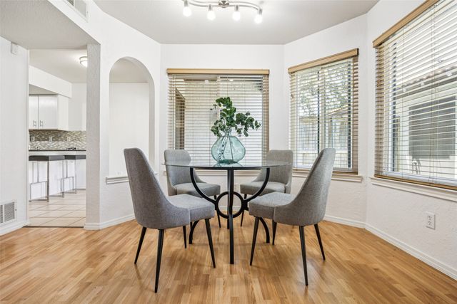 18040 Midway Road 229, Dallas, TX 75287