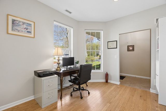 26 Summerfield Dr 17, Grafton, MA 01560