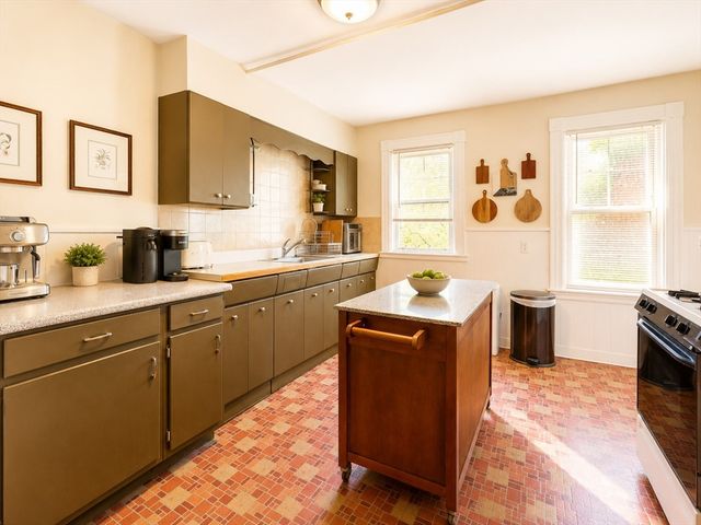 977 Main Street 3, Melrose, MA 02176