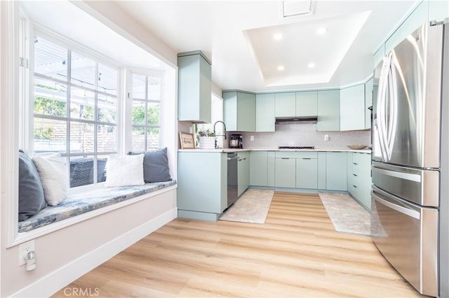 19461 Twin Hills Place, Porter Ranch, CA 91326