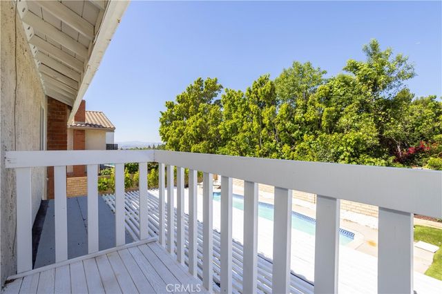 19461 Twin Hills Place, Porter Ranch, CA 91326