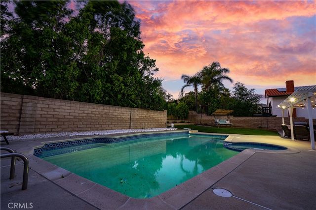 19461 Twin Hills Place, Porter Ranch, CA 91326