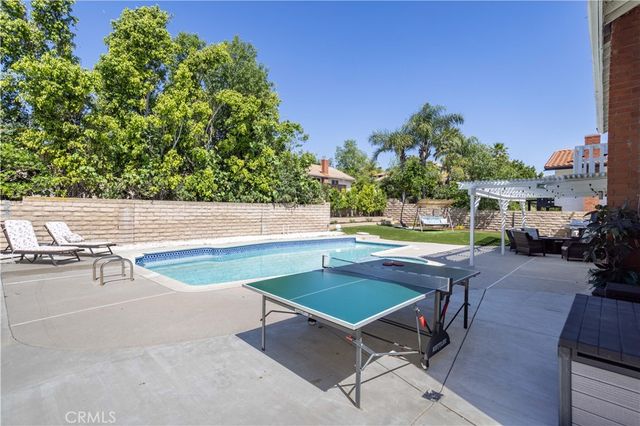 19461 Twin Hills Place, Porter Ranch, CA 91326