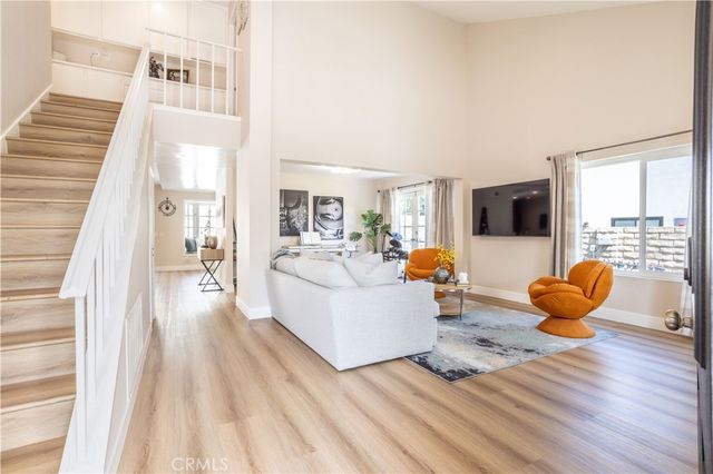 19461 Twin Hills Place, Porter Ranch, CA 91326