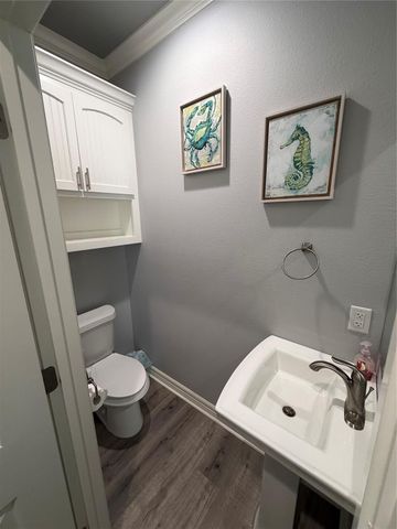1815 Redfish Lane, Crystal Beach, TX 77650