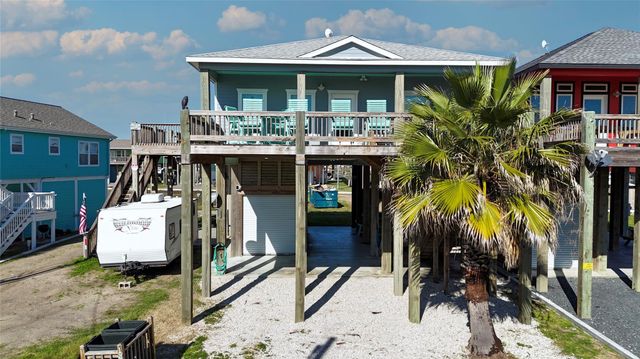 1815 Redfish Lane, Crystal Beach, TX 77650