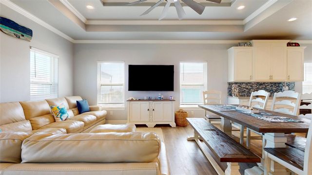 1815 Redfish Lane, Crystal Beach, TX 77650