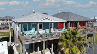 1815 Redfish Lane, Crystal Beach, TX 77650