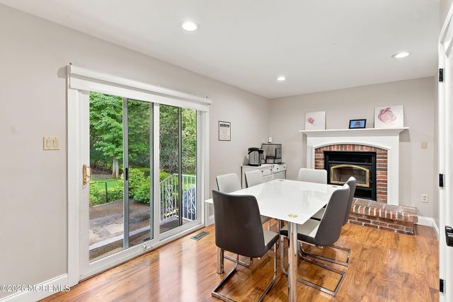 20 Hemlock Hill Road, Jackson, NJ 08527
