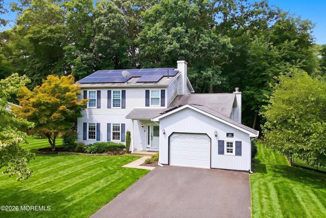 20 Hemlock Hill Road, Jackson, NJ 08527