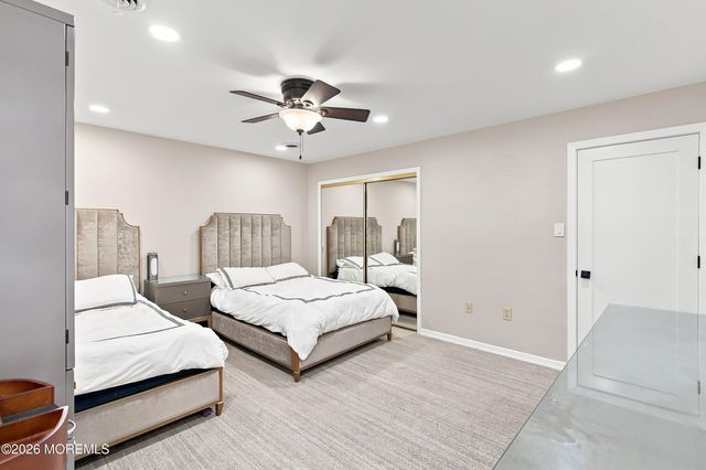 20 Hemlock Hill Road, Jackson, NJ 08527