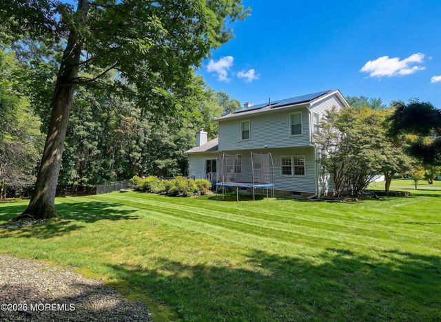 20 Hemlock Hill Road, Jackson, NJ 08527