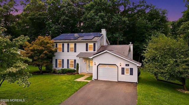 20 Hemlock Hill Road, Jackson, NJ 08527