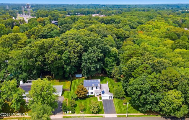 20 Hemlock Hill Road, Jackson, NJ 08527