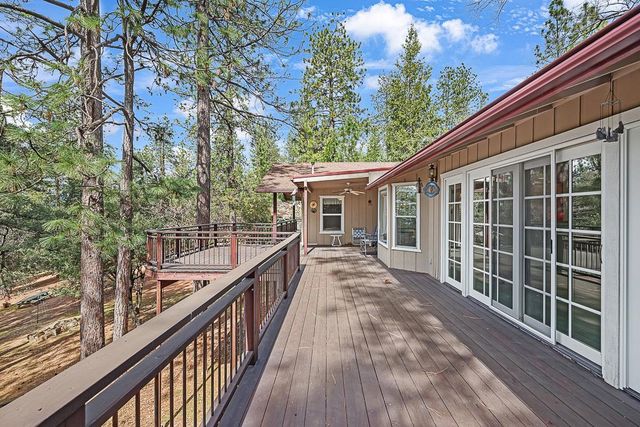 11151 Quail Drive, Pine Grove, CA 95665