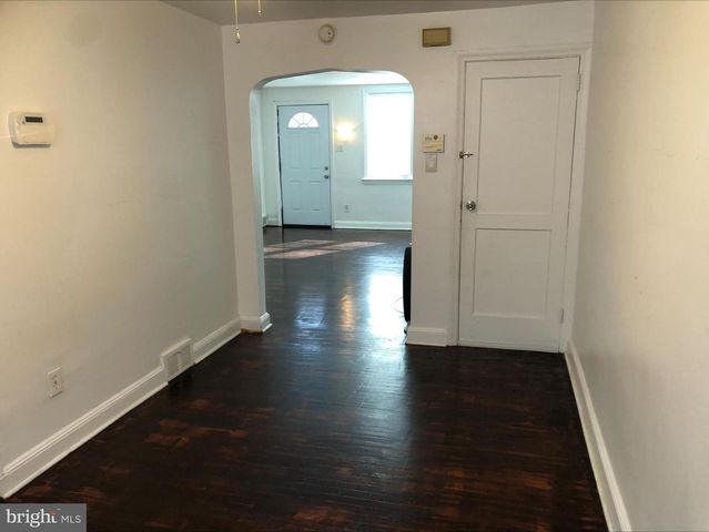 7323 BROOKHAVEN RD, Philadelphia, PA 19151