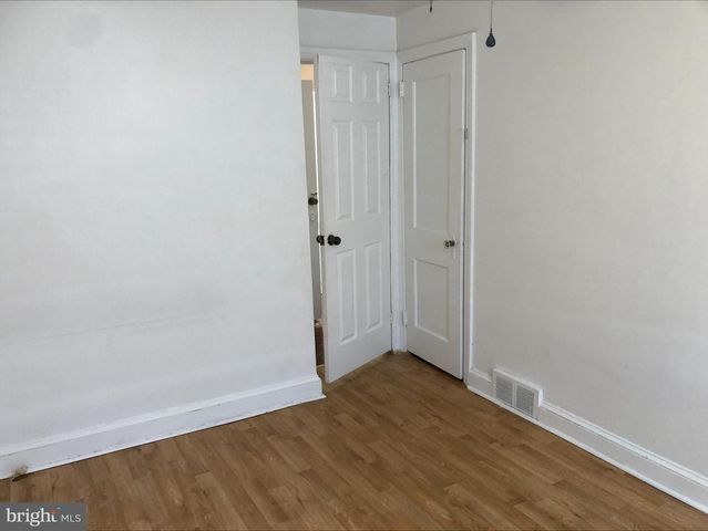 7323 BROOKHAVEN RD, Philadelphia, PA 19151