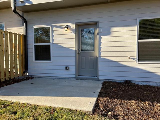 1391 Ben Park Way, Grayson, GA 30017