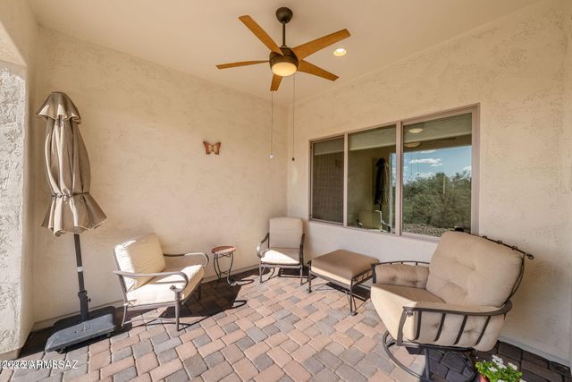 883 N BROKEN HILLS Drive, Green Valley, AZ 85614