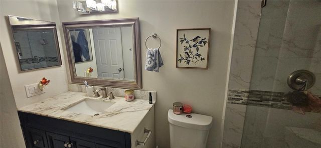 4156 Inverrary Drive 204, Lauderhill, FL 33319