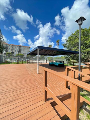 4156 Inverrary Drive 204, Lauderhill, FL 33319