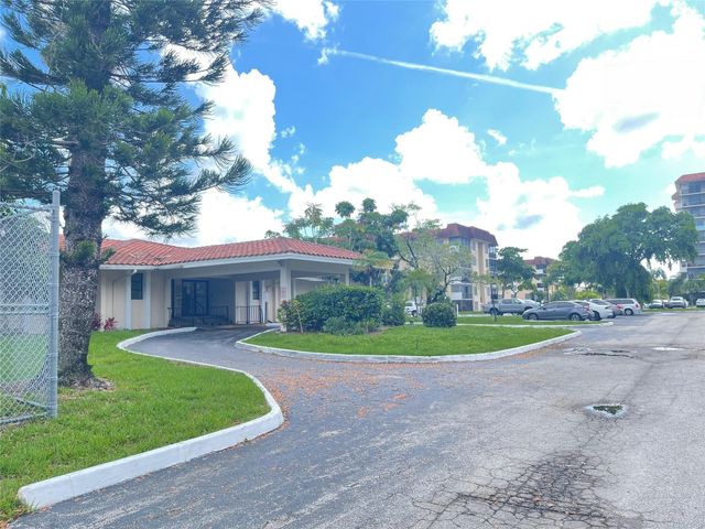 4156 Inverrary Drive 204, Lauderhill, FL 33319
