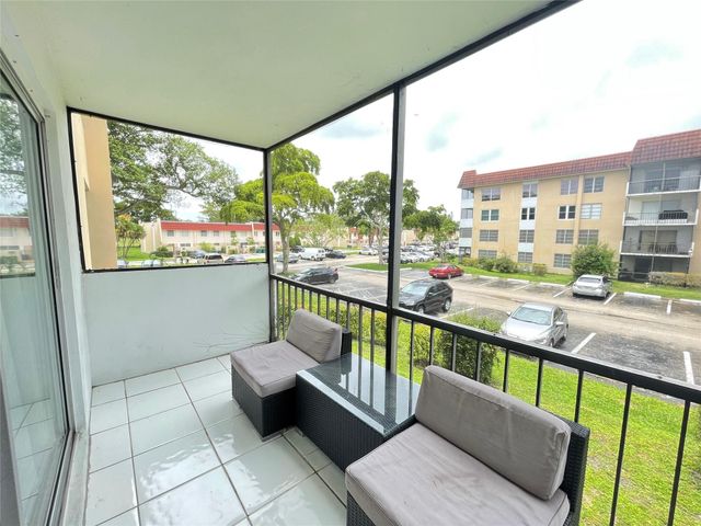 4156 Inverrary Drive 204, Lauderhill, FL 33319