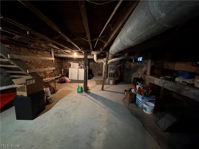 328-330 E Washington Street, Lisbon, OH 44432