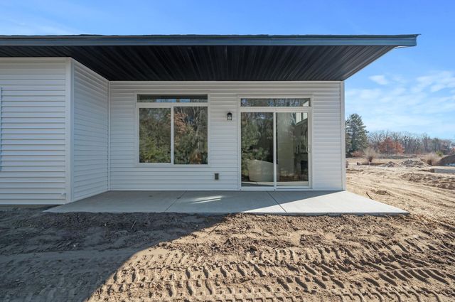 26285 1st Street W, Zimmerman, MN 55398