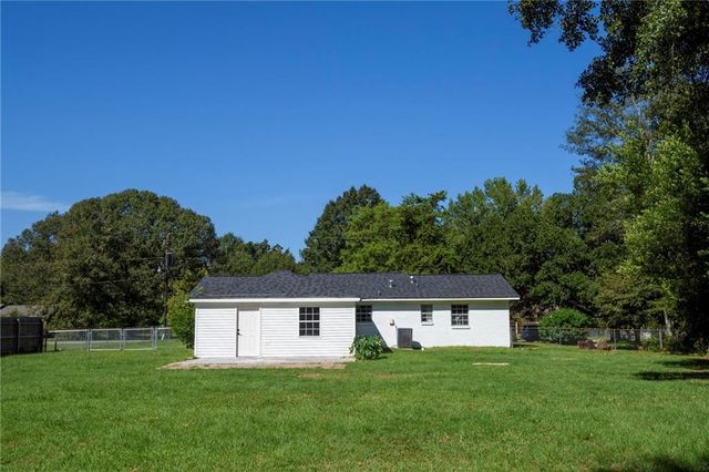 3240 Normandy E Drive, Semmes, AL 36575