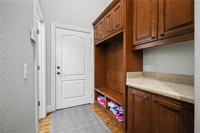 4703 Newcastle Road, Bentonville, AR 72713