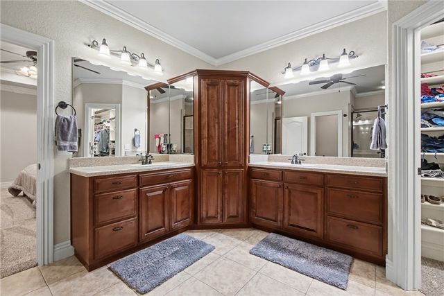 4703 Newcastle Road, Bentonville, AR 72713