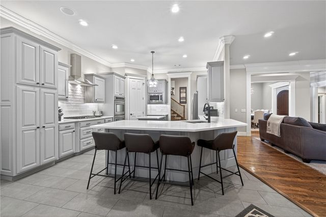 4703 Newcastle Road, Bentonville, AR 72713