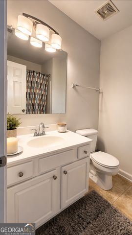 192 Bellewood Oak Drive, Tucker, GA 30084