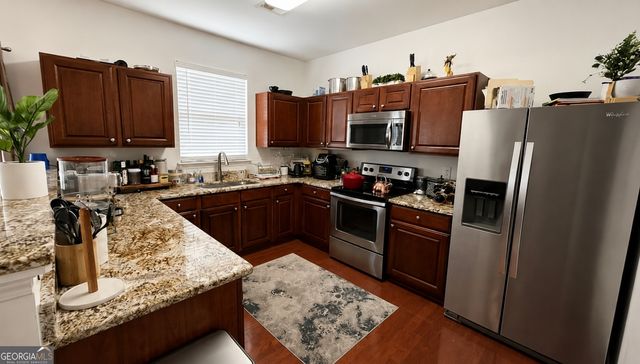 192 Bellewood Oak Drive, Tucker, GA 30084