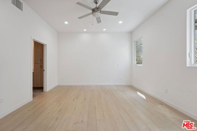 1746 Garfield Place 101, Los Angeles, CA 90028