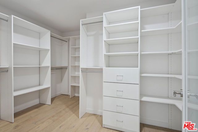 1746 Garfield Place 101, Los Angeles, CA 90028