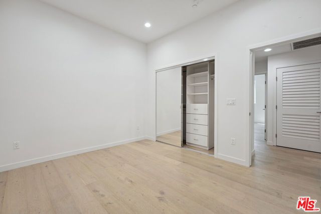 1746 Garfield Place 101, Los Angeles, CA 90028