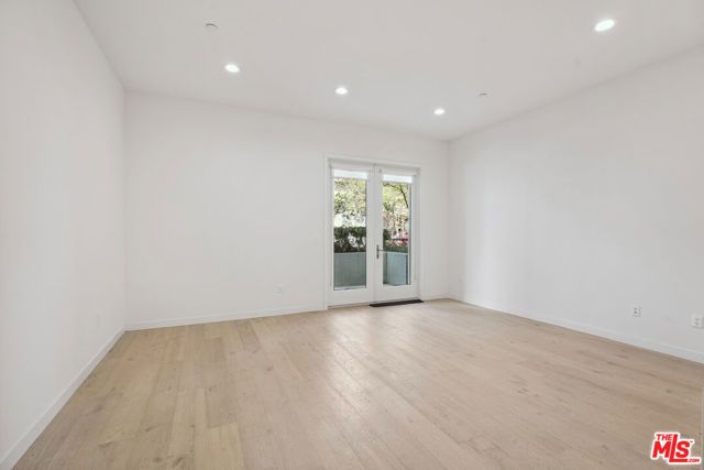 1746 Garfield Place 101, Los Angeles, CA 90028