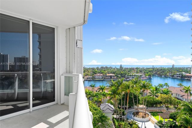 21150 Point Place 1102, Aventura, FL 33180