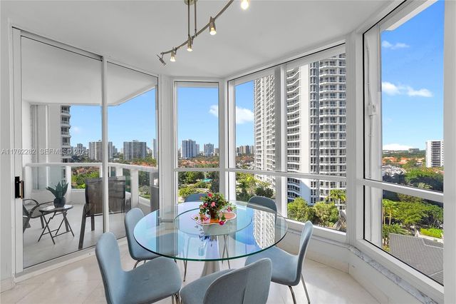 21150 Point Place 1102, Aventura, FL 33180
