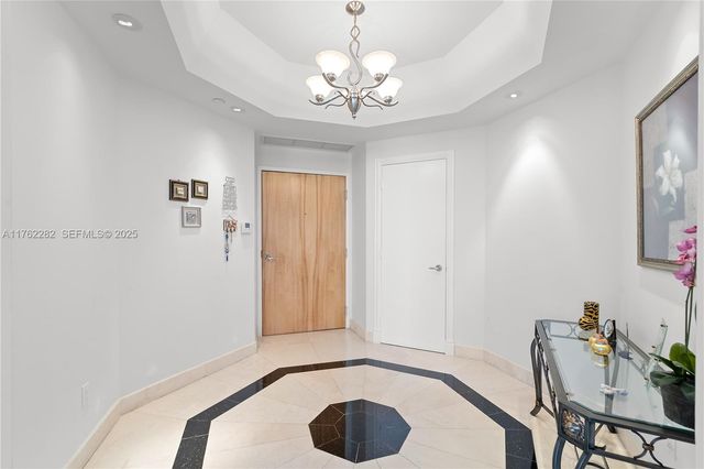 21150 Point Place 1102, Aventura, FL 33180