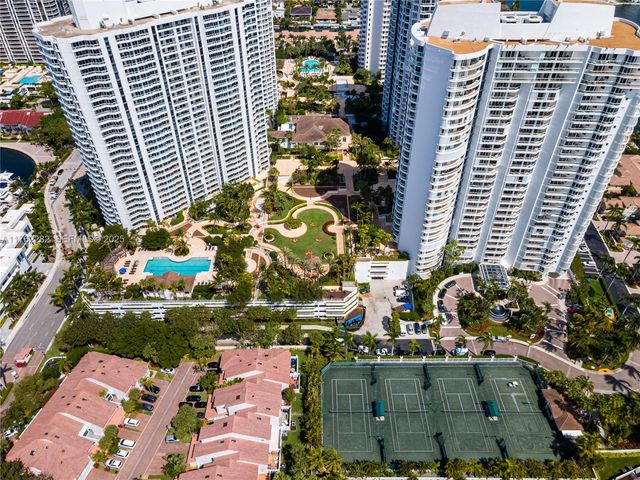 21150 Point Place 1102, Aventura, FL 33180