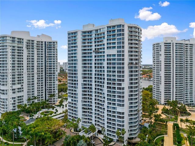 21150 Point Place 1102, Aventura, FL 33180
