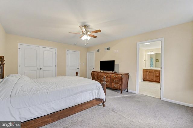 131 PLEASANTVIEW TER, New Cumberland, PA 17070