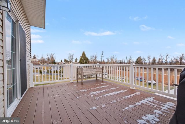 131 PLEASANTVIEW TER, New Cumberland, PA 17070