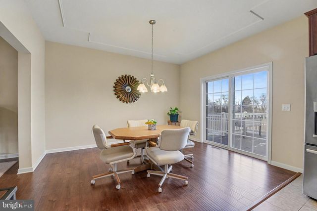 131 PLEASANTVIEW TER, New Cumberland, PA 17070