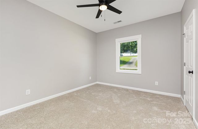 627 West Main Extension, Lincolnton, NC 28092