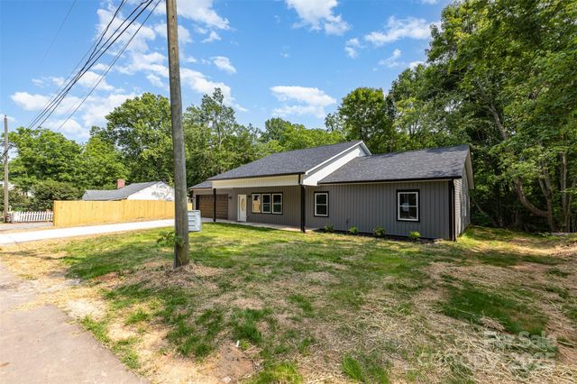 627 West Main Extension, Lincolnton, NC 28092